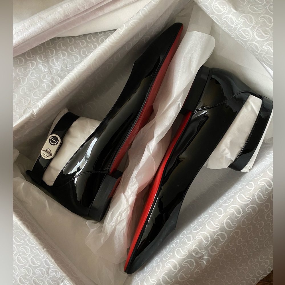 Christian Louboutin Lock Ballerina Flats, Patent, Black, 36.5 - Picture 1 of 11